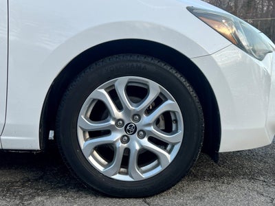 2018 Toyota Yaris iA Base
