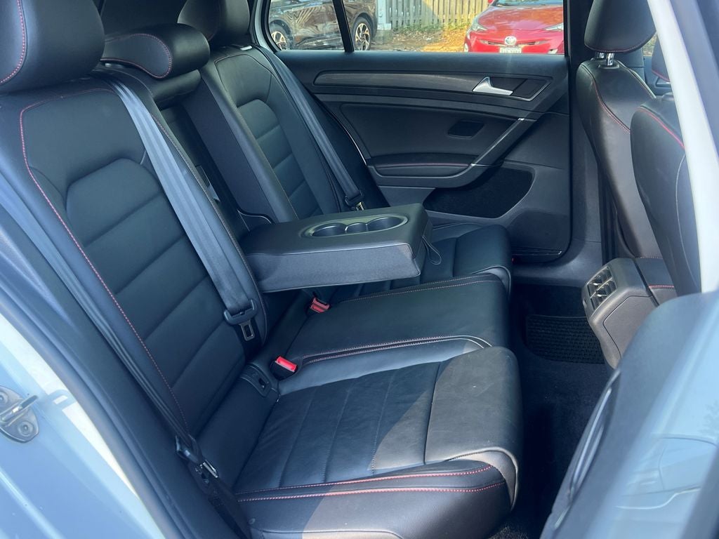 2020 Volkswagen Golf GTI 2.0T SE