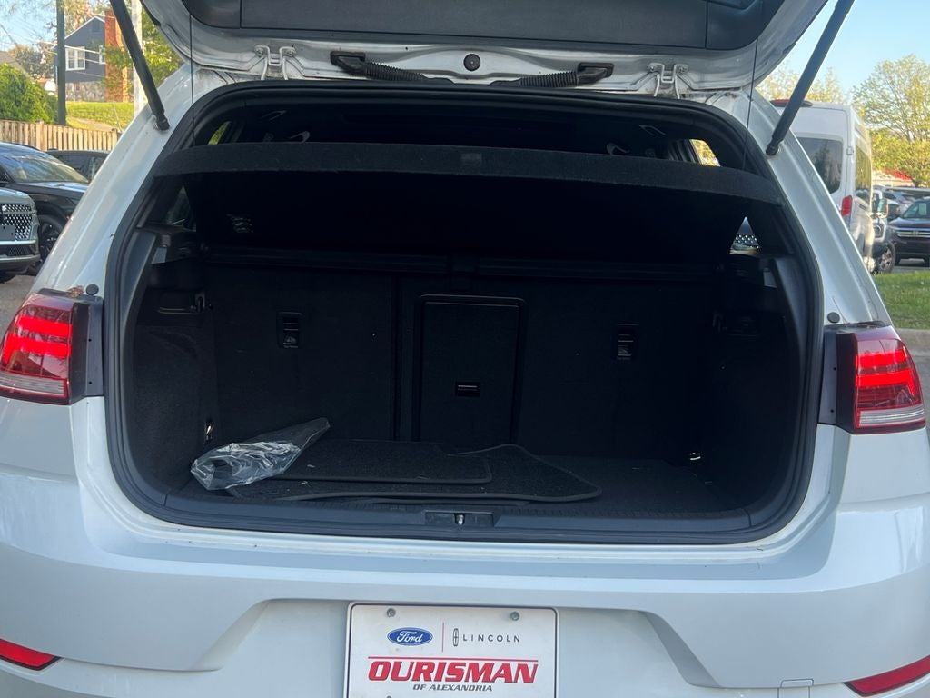 2020 Volkswagen Golf GTI 2.0T SE