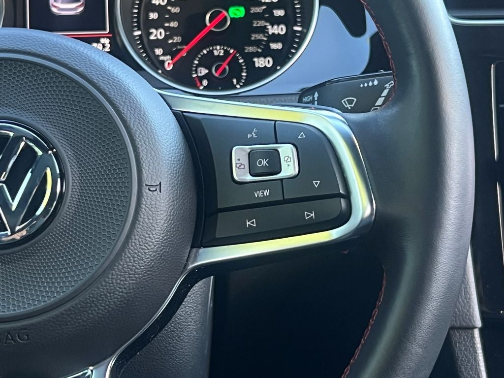 2020 Volkswagen Golf GTI 2.0T SE