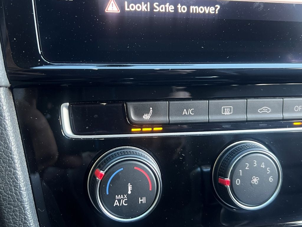 2020 Volkswagen Golf GTI 2.0T SE