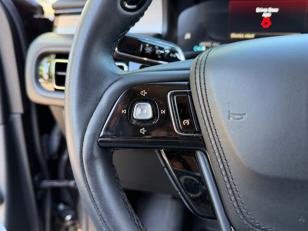 2023 Lincoln Aviator Standard