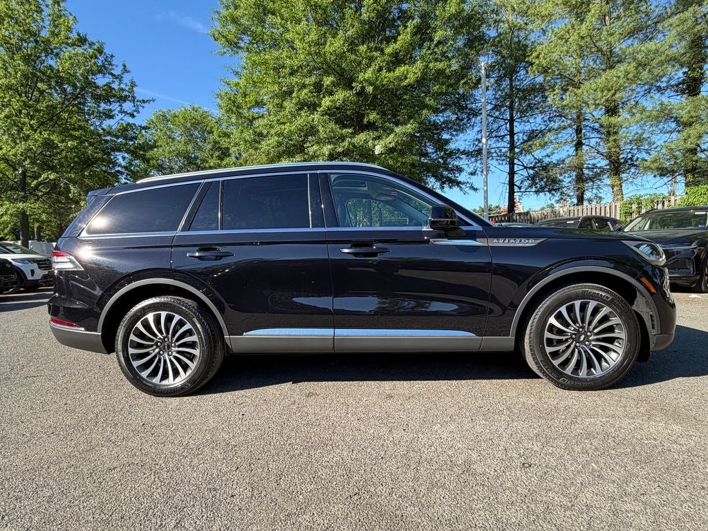2023 Lincoln Aviator Standard