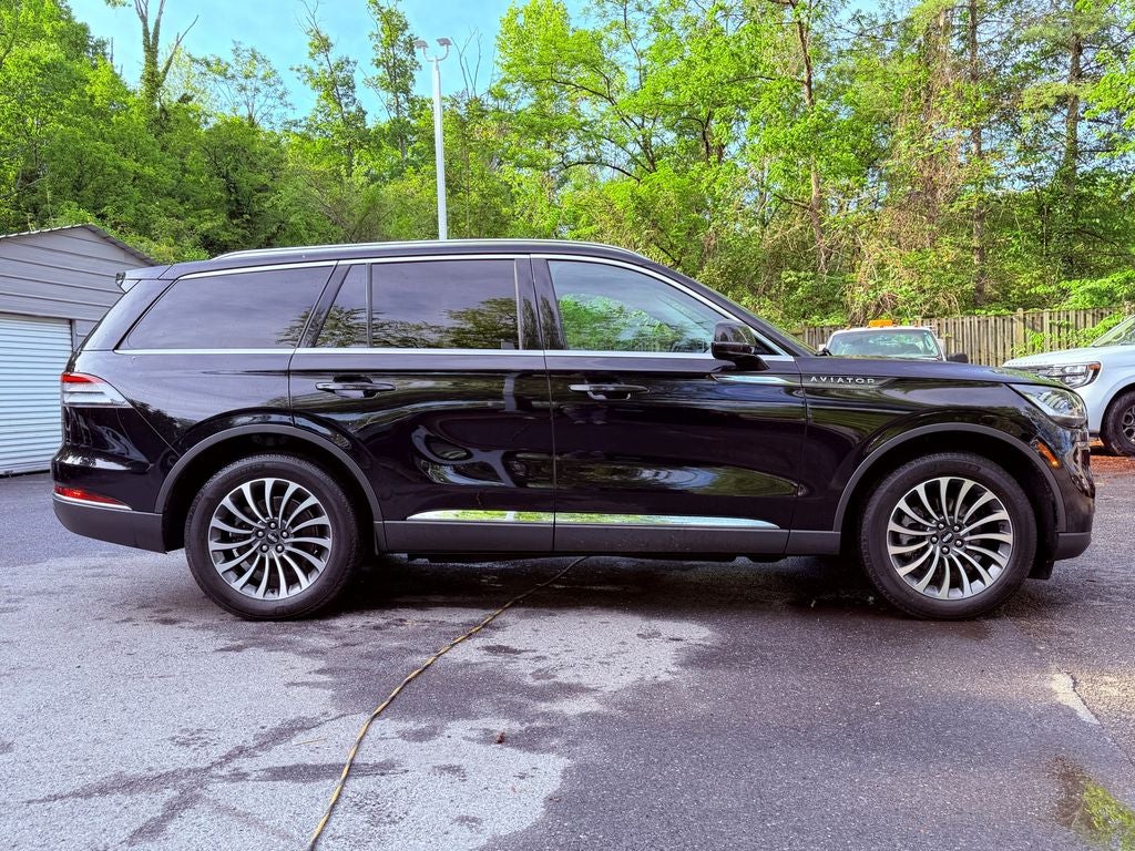 2023 Lincoln Aviator Standard