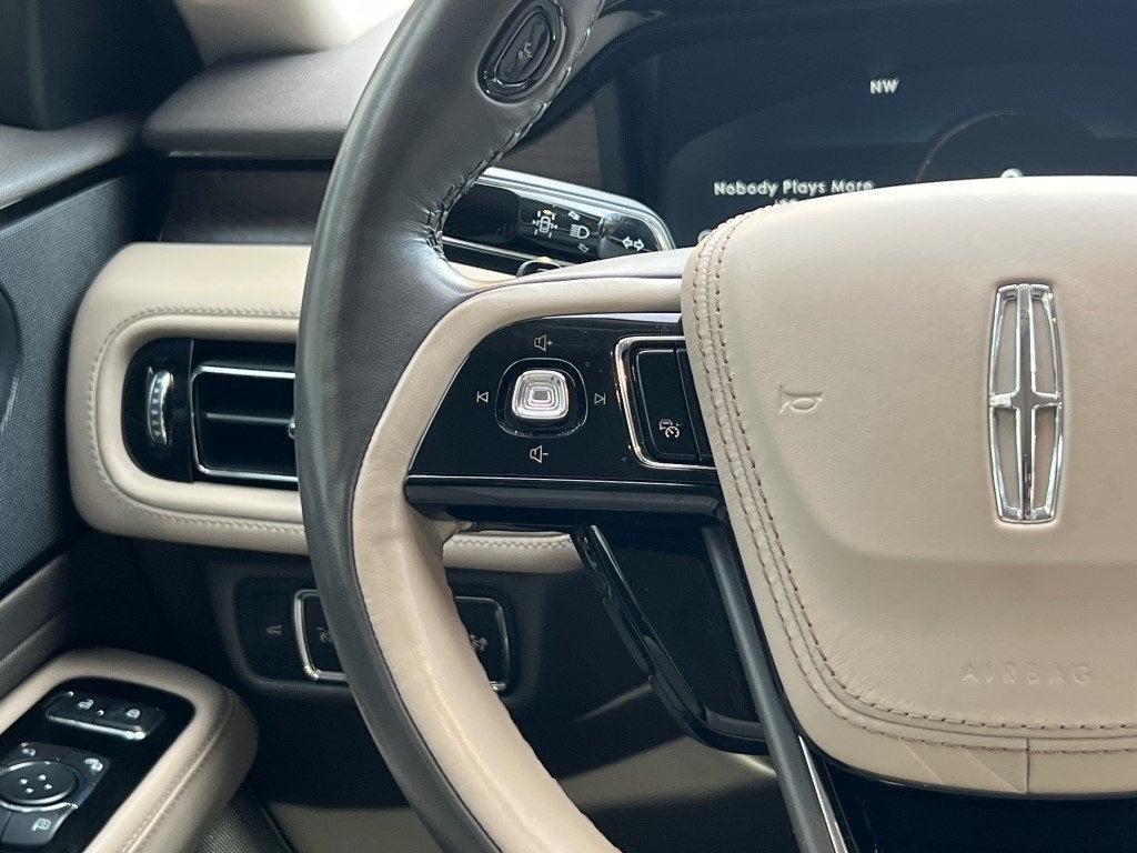 2022 Lincoln Aviator Reserve 1