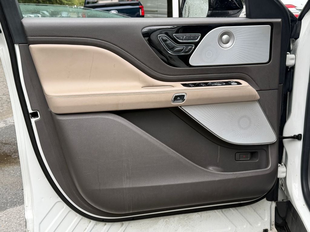 2022 Lincoln Aviator Reserve Premium
