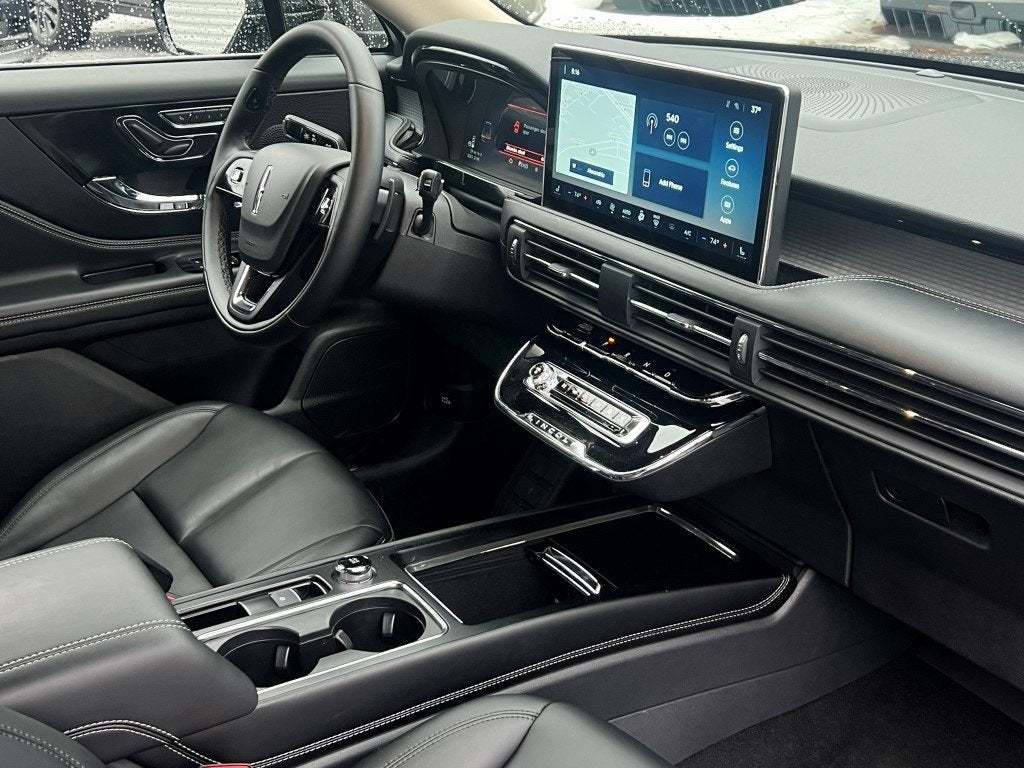 2025 Lincoln Corsair Premiere