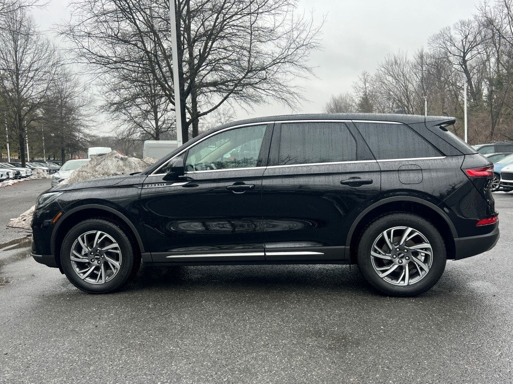 2025 Lincoln Corsair Premiere