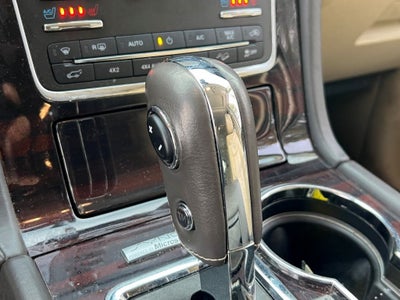 2015 Lincoln Navigator Base