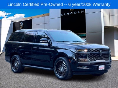 2026 Lincoln Navigator Premiere