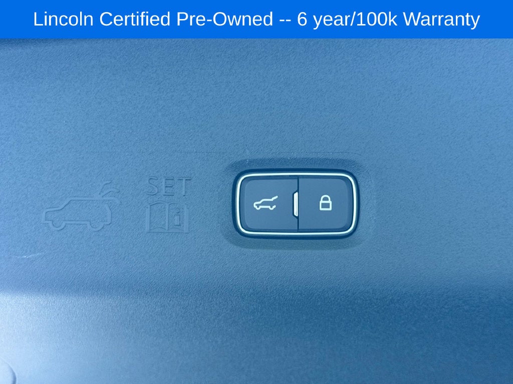 2026 Lincoln Navigator Premiere