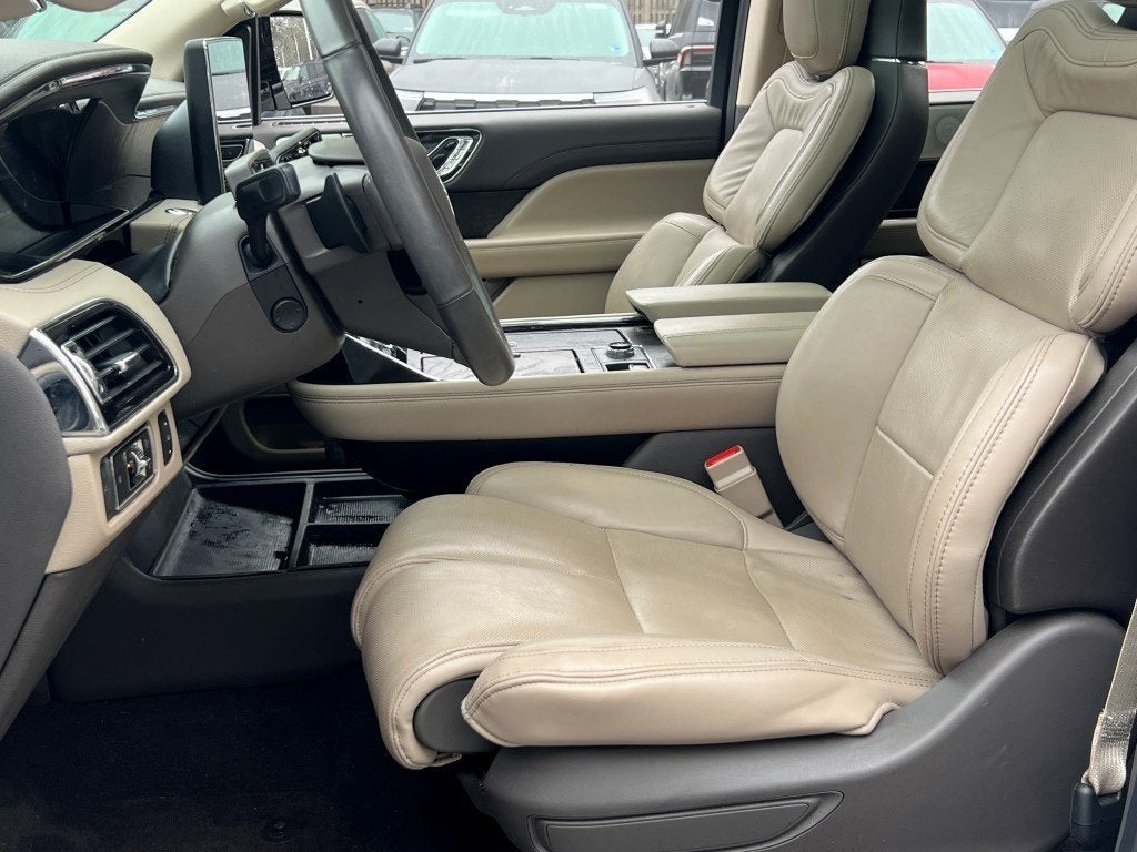 2022 Lincoln Navigator L L Reserve