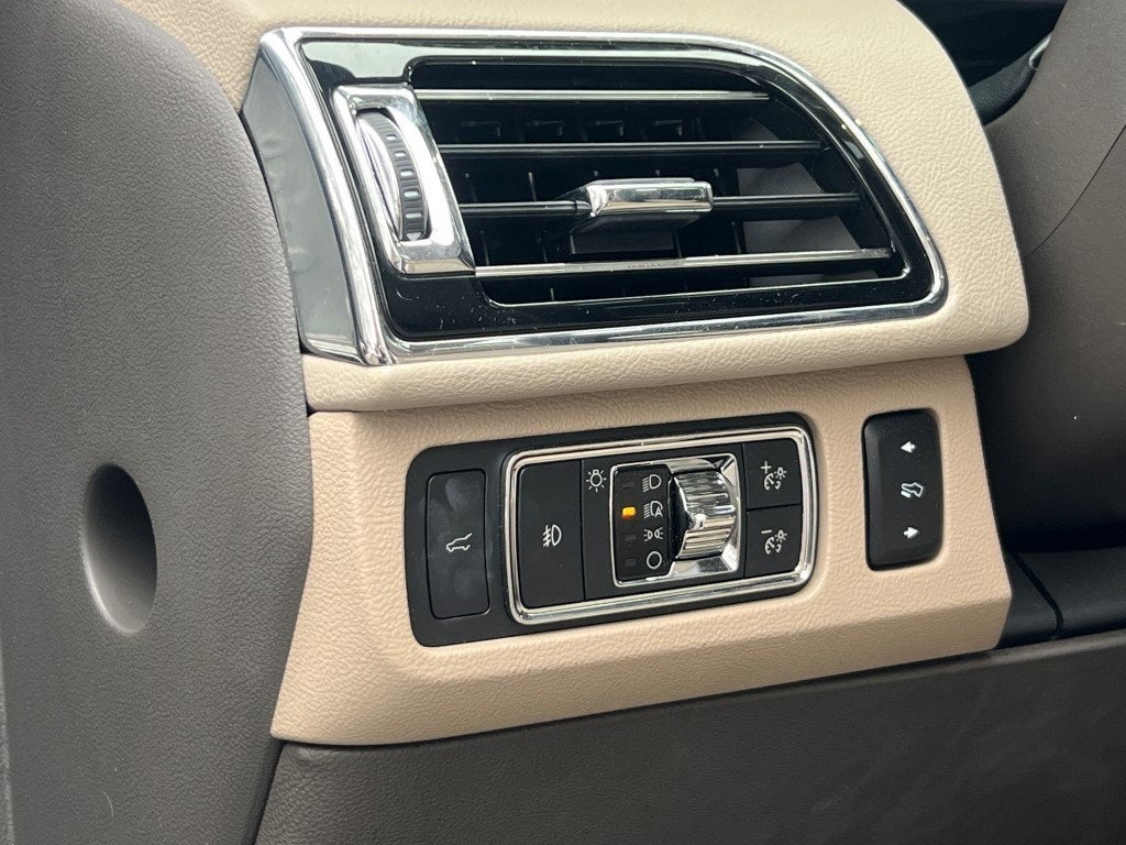 2022 Lincoln Navigator L L Reserve