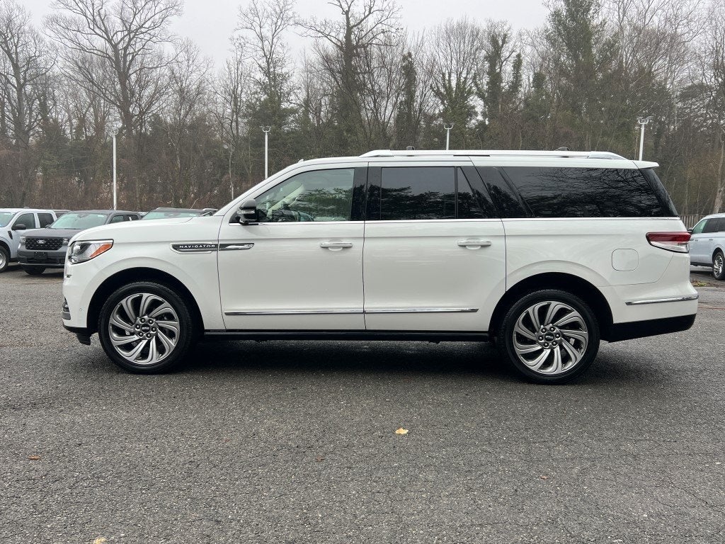 2022 Lincoln Navigator L L Reserve