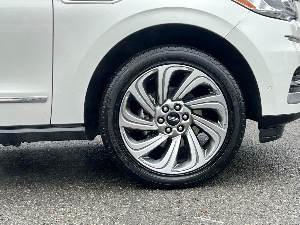 2022 Lincoln Navigator L L Reserve