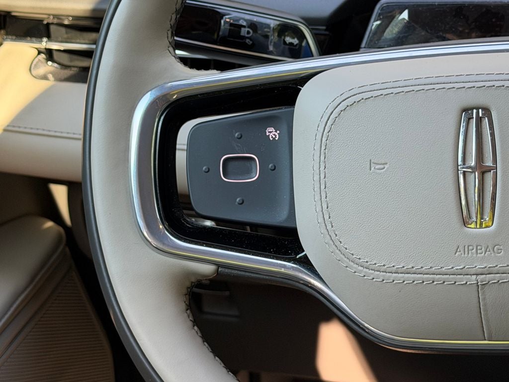 2025 Lincoln Nautilus Premiere