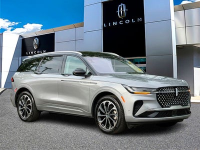 2024 Lincoln Nautilus Reserve