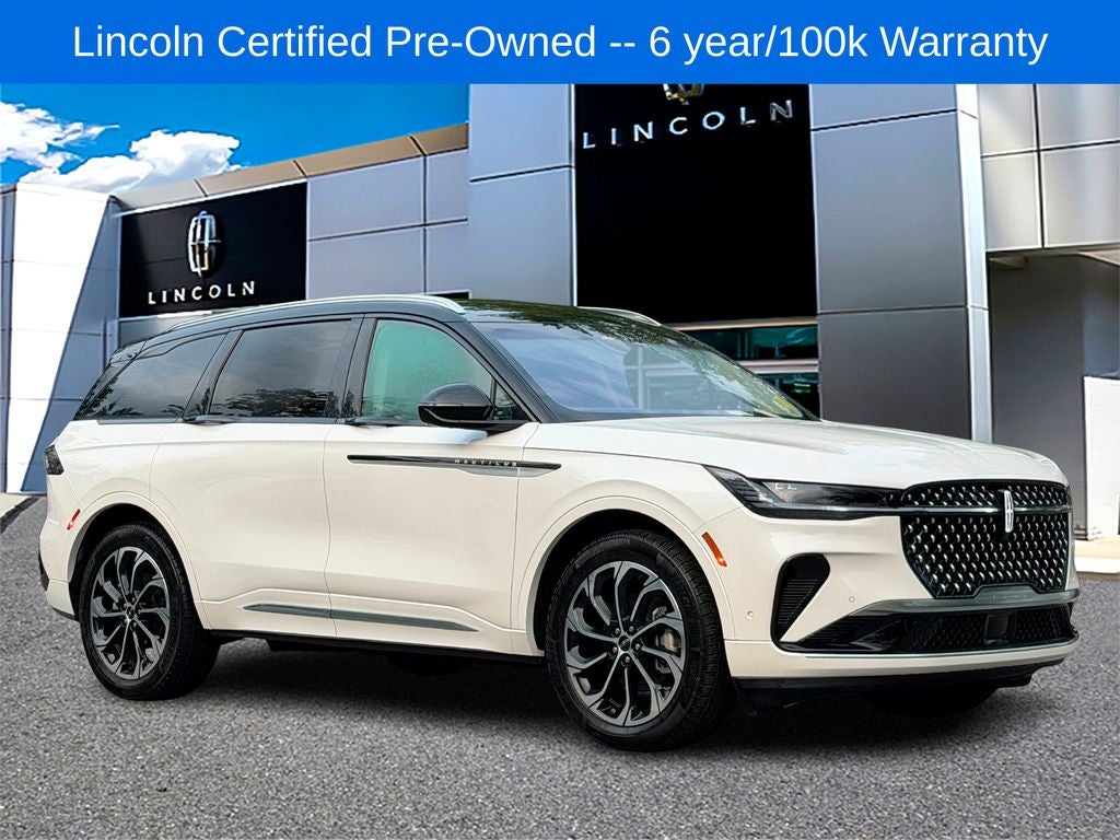 2024 Lincoln Nautilus Reserve