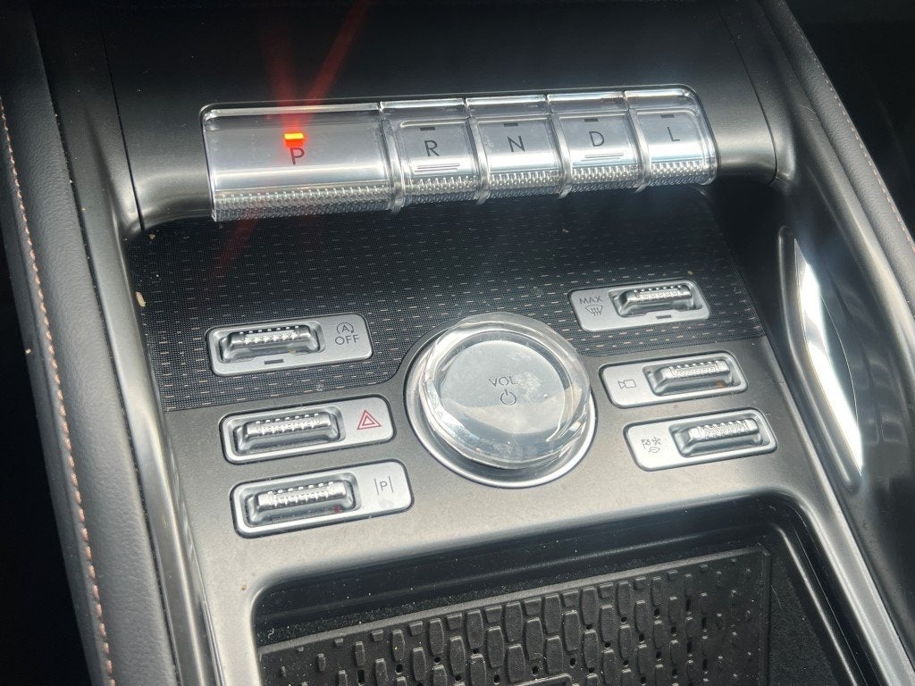 2024 Lincoln Nautilus Reserve