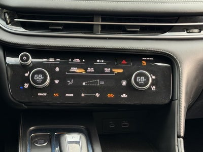 2022 INFINITI QX60 LUXE
