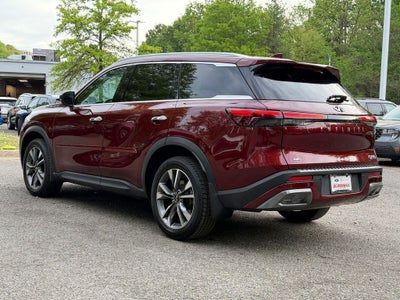 2022 INFINITI QX60 LUXE