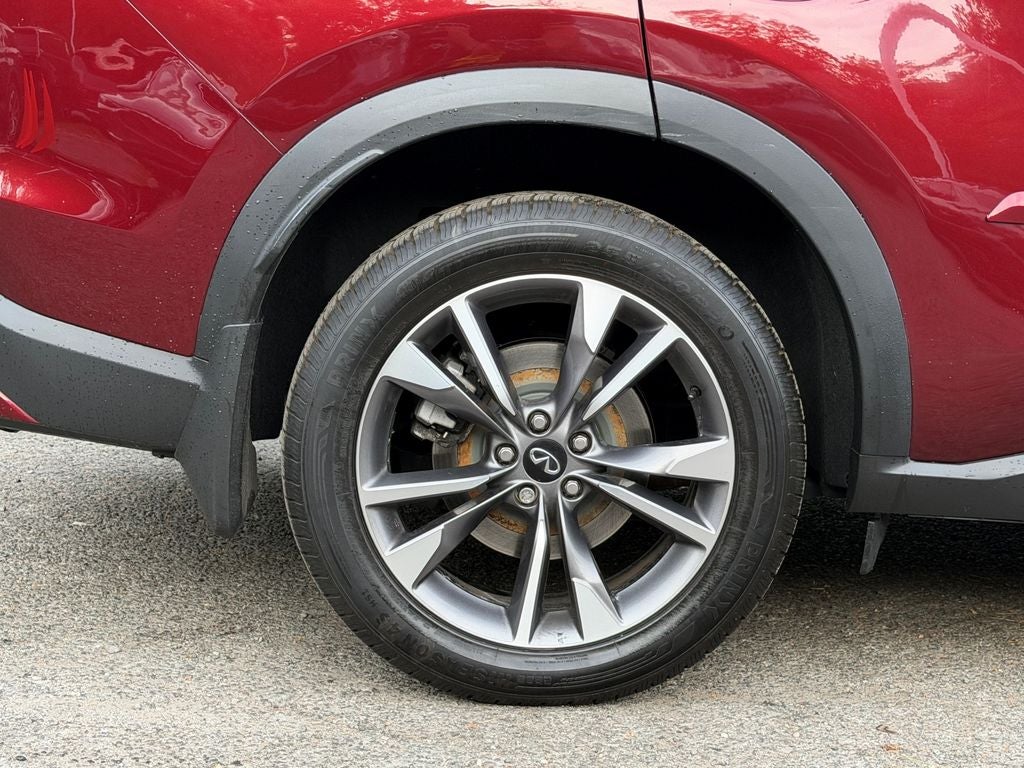 2022 INFINITI QX60 LUXE