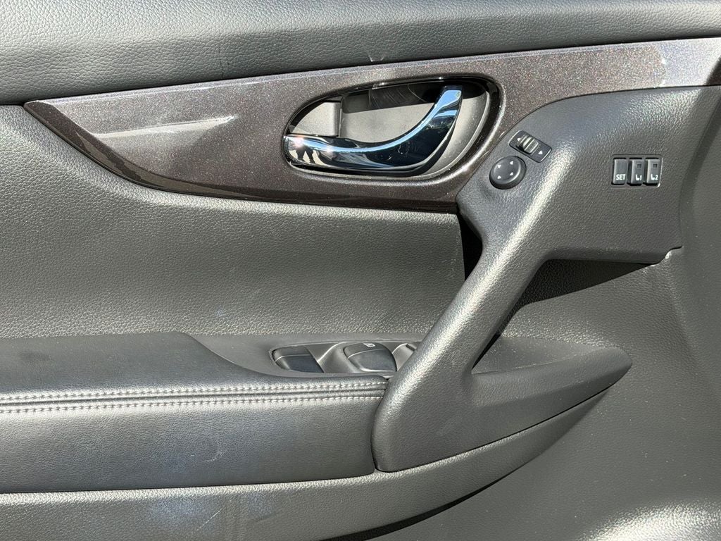 2018 Nissan Rogue Hybrid SV