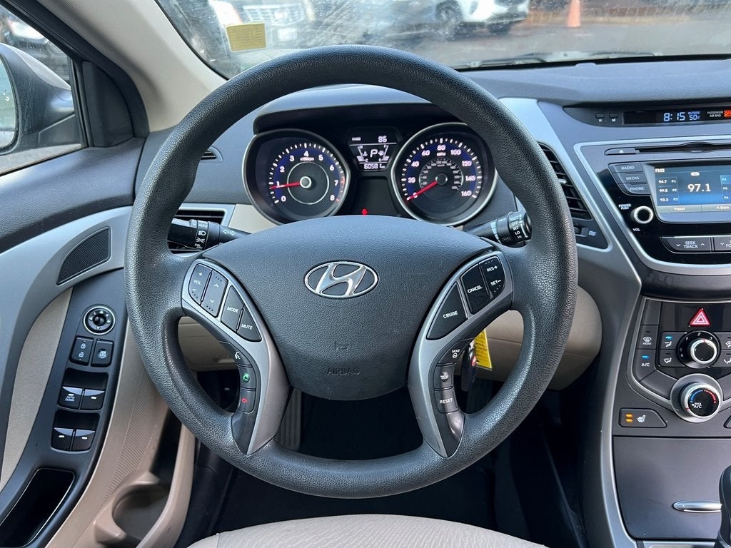 2014 Hyundai Elantra SE
