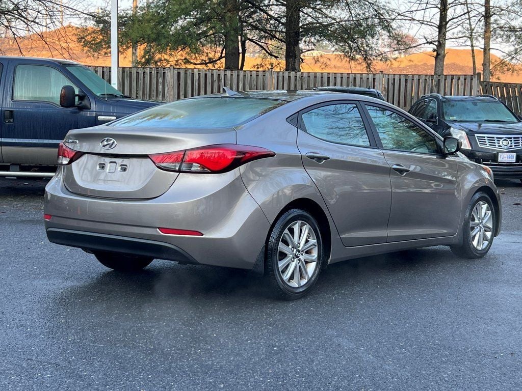 2014 Hyundai Elantra SE