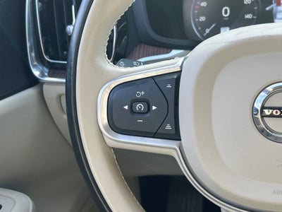 2022 Volvo S60 B5 Momentum