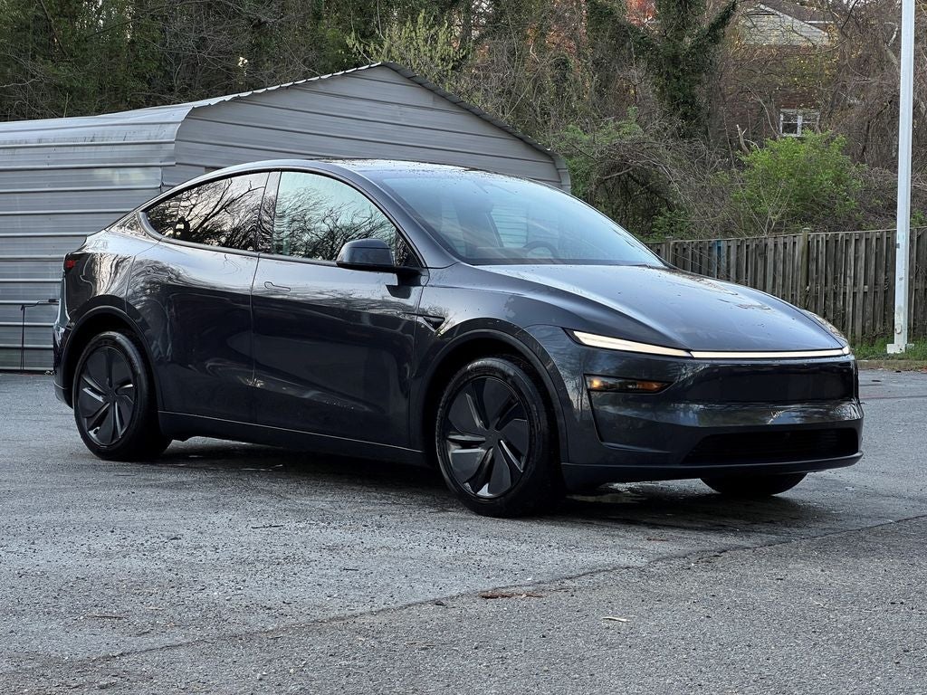 2026 Tesla Model Y Base