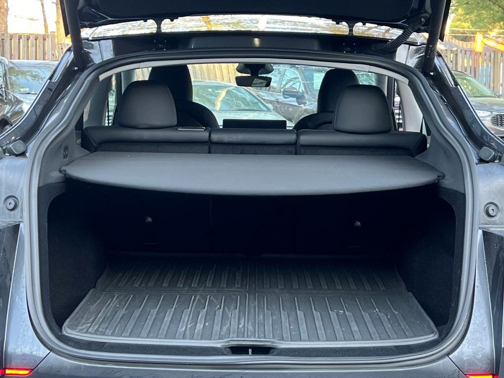 2026 Tesla Model Y Base