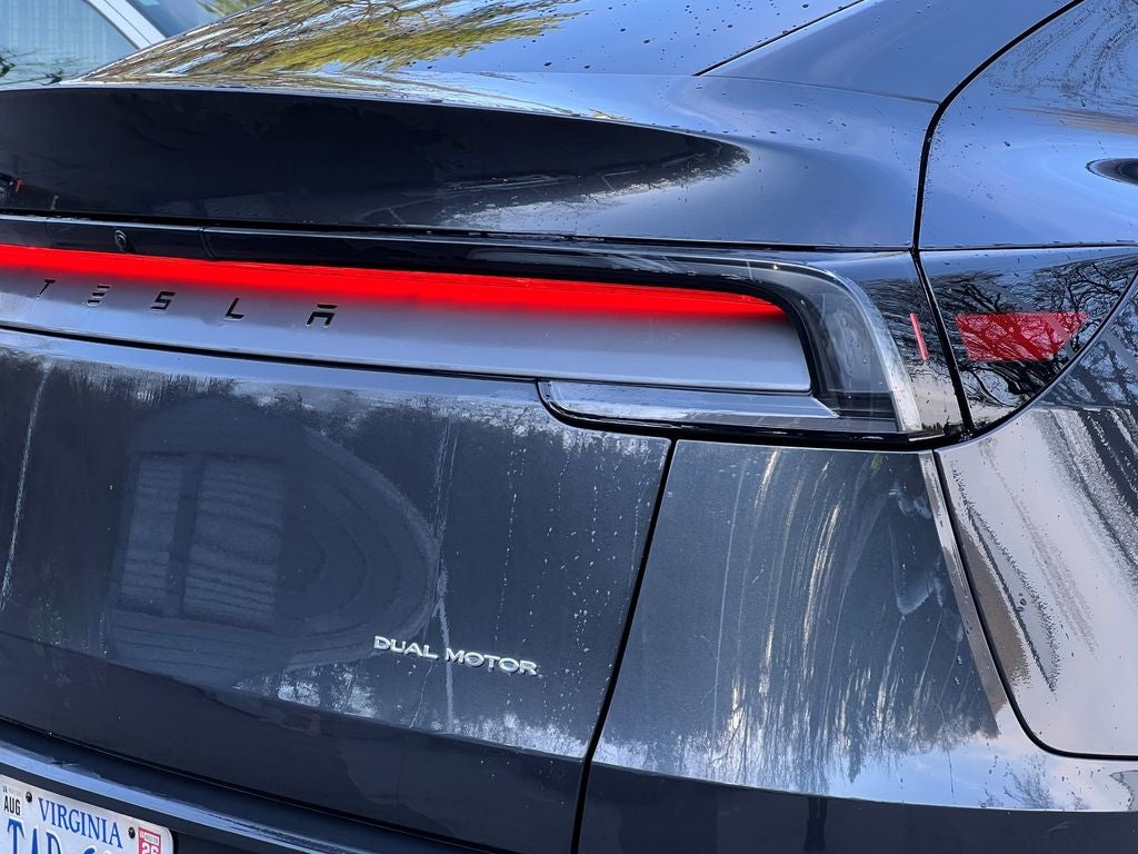 2026 Tesla Model Y Base