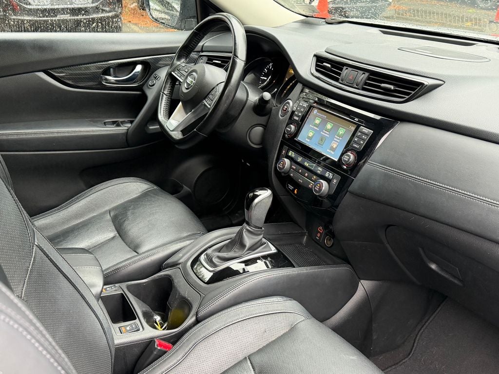 2017 Nissan Rogue SL