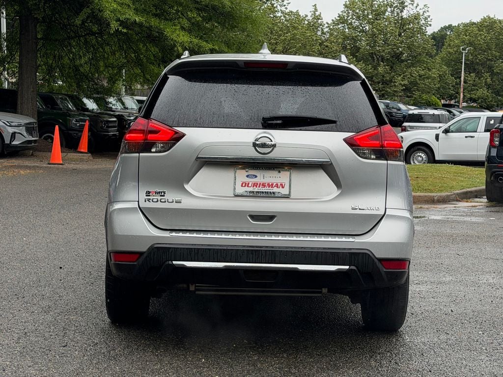2017 Nissan Rogue SL