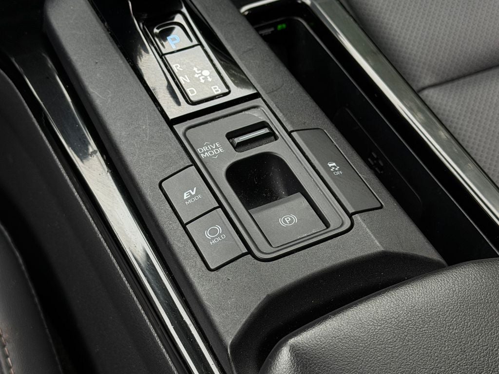 2023 Toyota Prius XLE