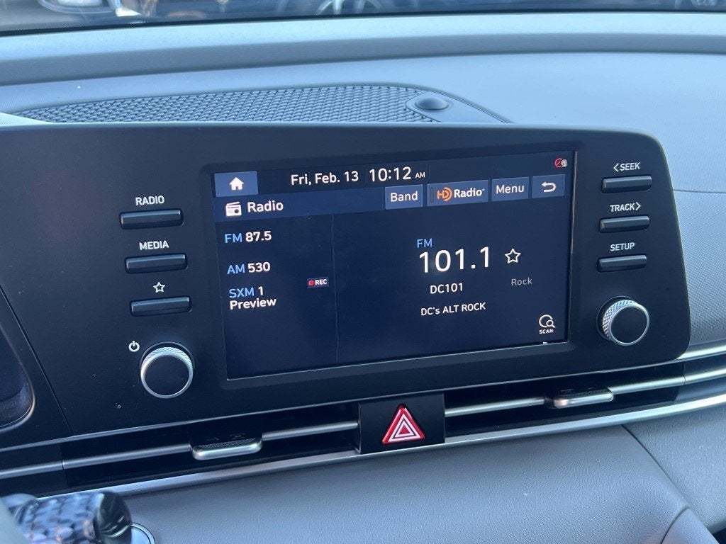 2023 Hyundai Elantra SEL