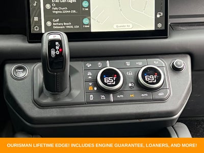2025 Land Rover Defender 130 X-Dynamic SE