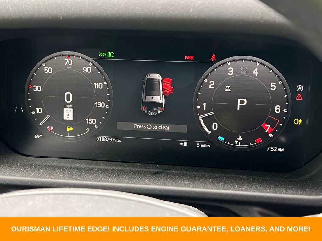 2025 Land Rover Defender 130 X-Dynamic SE