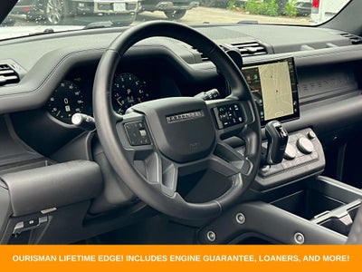 2025 Land Rover Defender 130 X-Dynamic SE