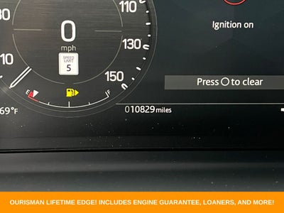 2025 Land Rover Defender 130 X-Dynamic SE