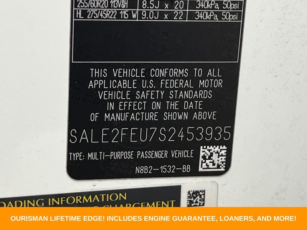 2025 Land Rover Defender 130 X-Dynamic SE