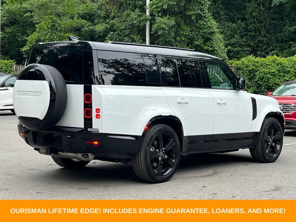 2025 Land Rover Defender 130 X-Dynamic SE