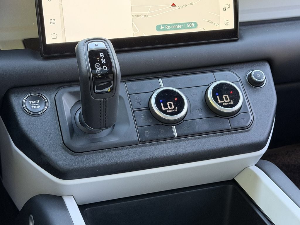 2025 Land Rover Defender 130 S