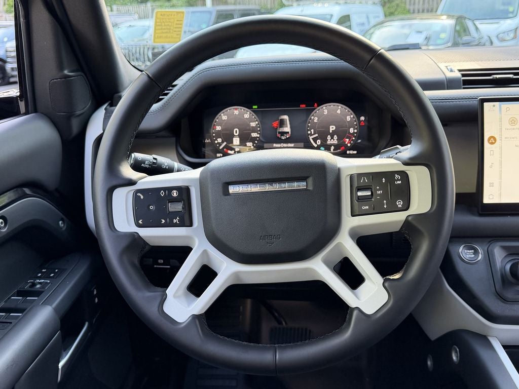 2025 Land Rover Defender 130 S