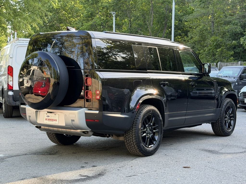 2025 Land Rover Defender 130 S