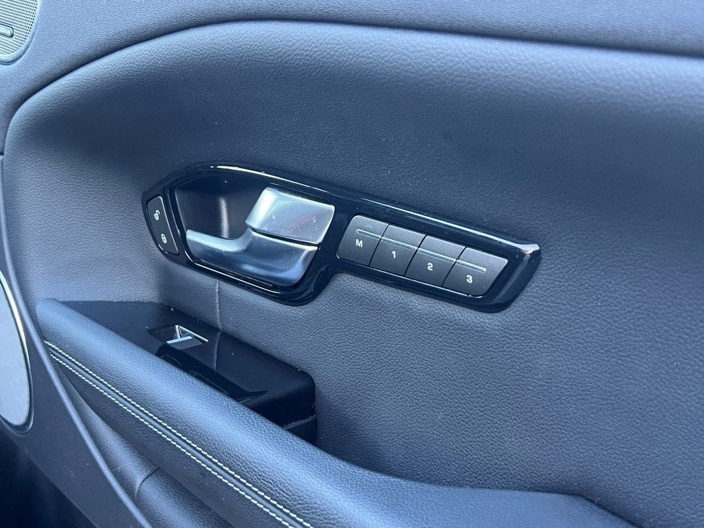 2018 Land Rover Range Rover Evoque SE Premium