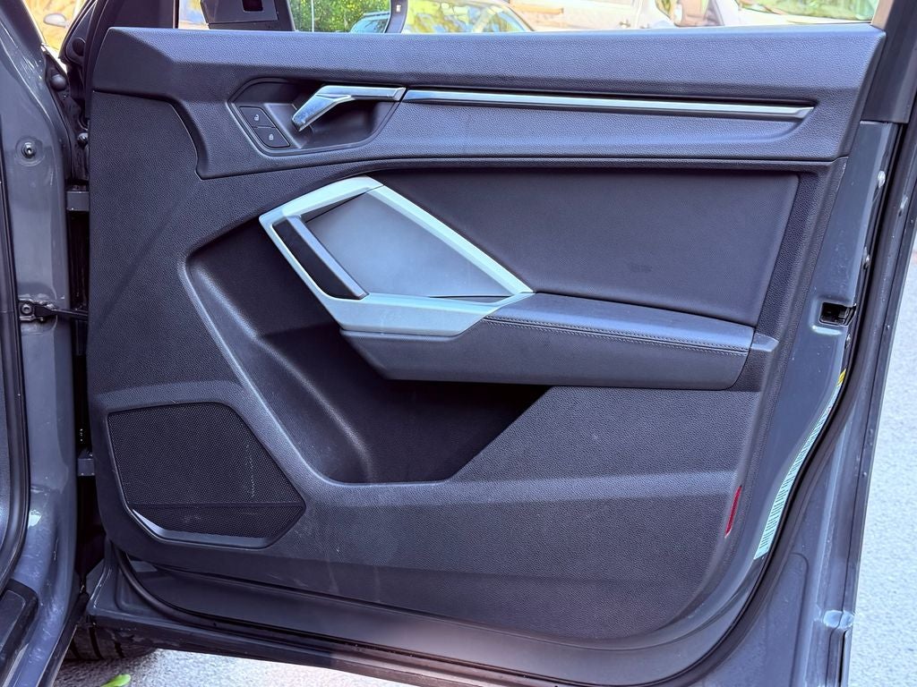 2021 Audi Q3 Premium quattro