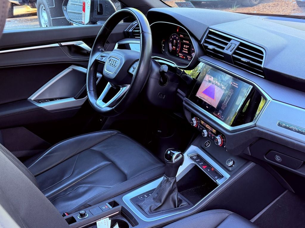 2021 Audi Q3 Premium quattro