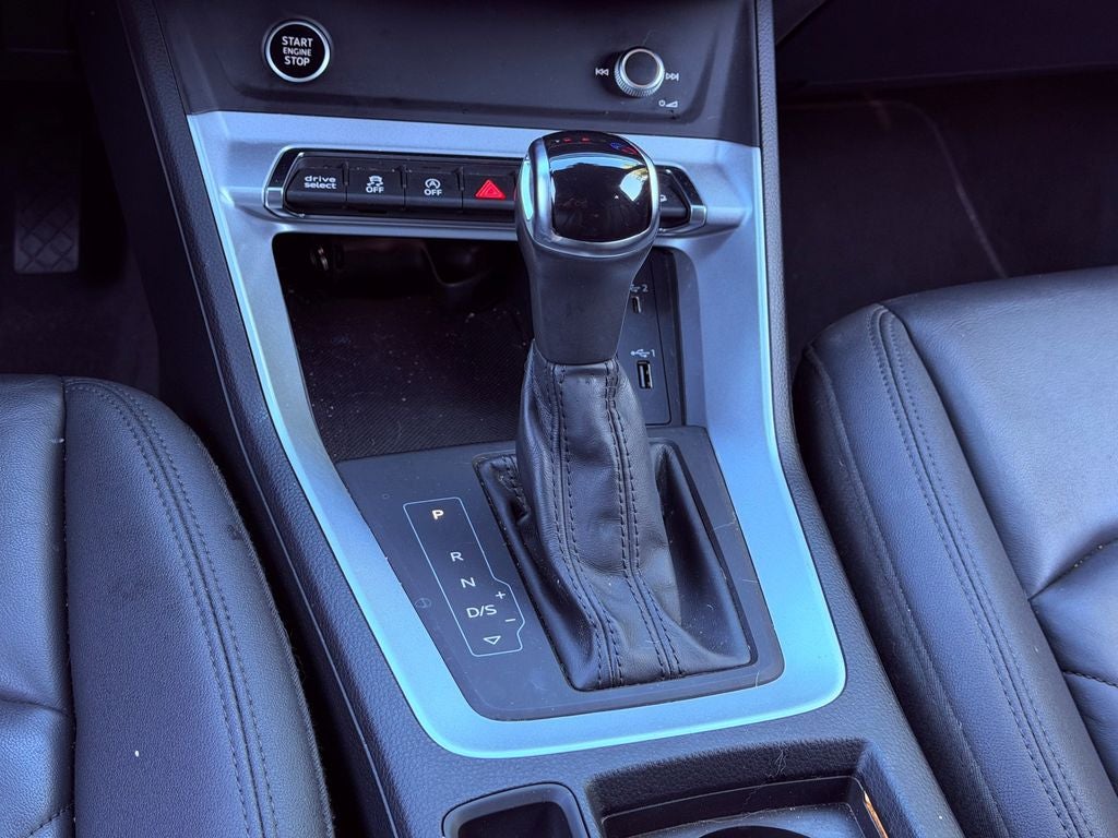 2021 Audi Q3 Premium quattro